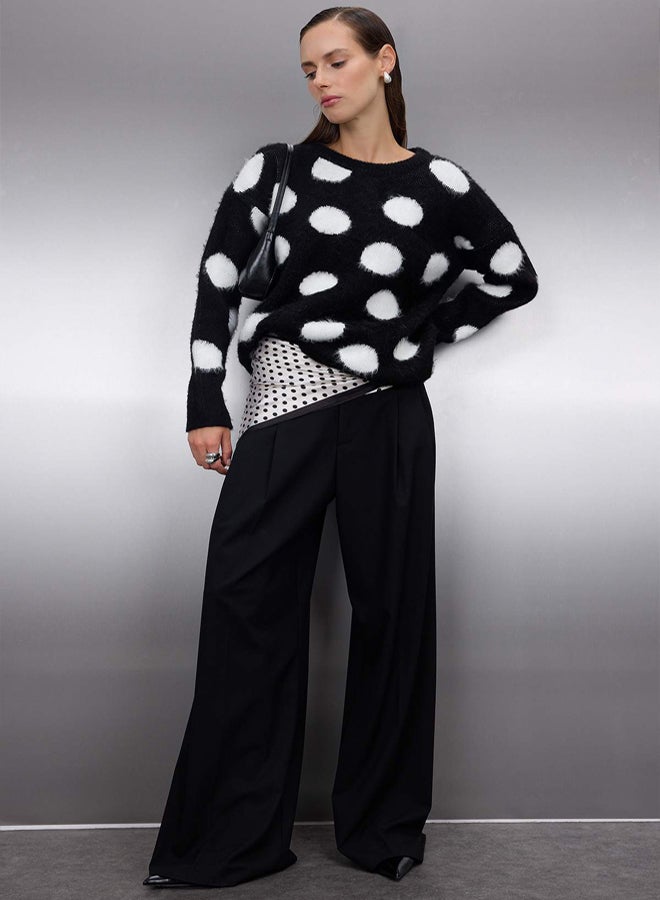 trendyol Black Wide Fit Soft Textured Knitwear Sweater - Image 2