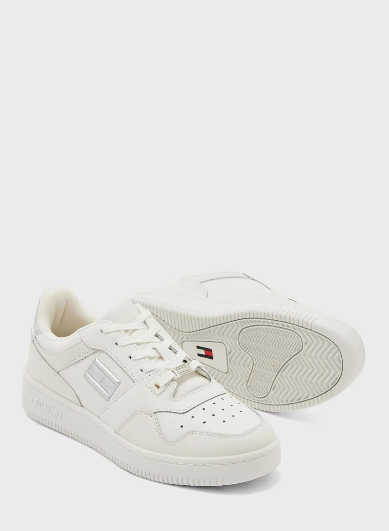 TOMMY JEANS Retro Basket Low Top Sneakers