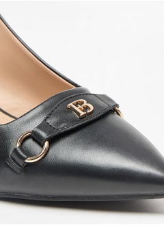 Flora Bella By Shoexpress حذاء مفتوح من الخلف بمقدمة مدببة وشعار مميز وكعب رفيع  - Image 5