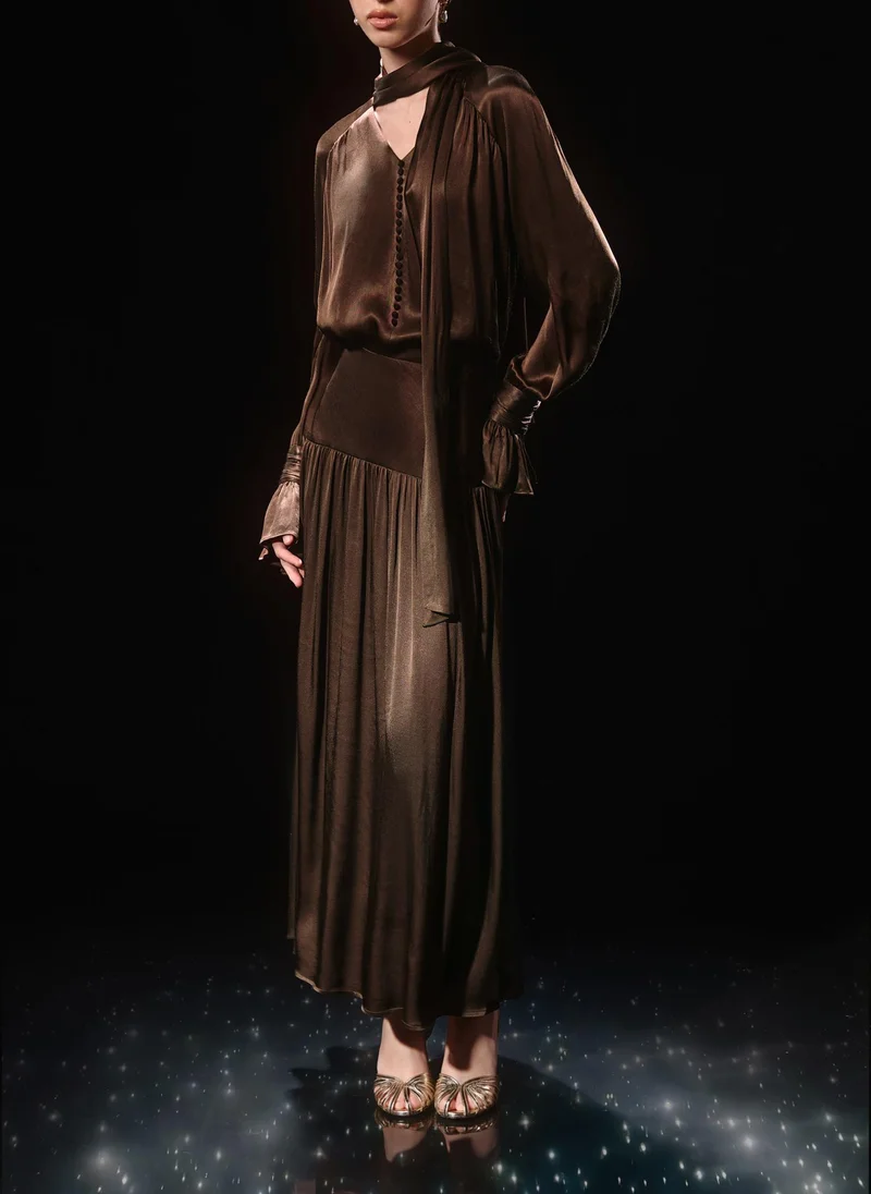 Lichi  Viscose midi skirt with pleats at the hips for Women | Best Price UAE