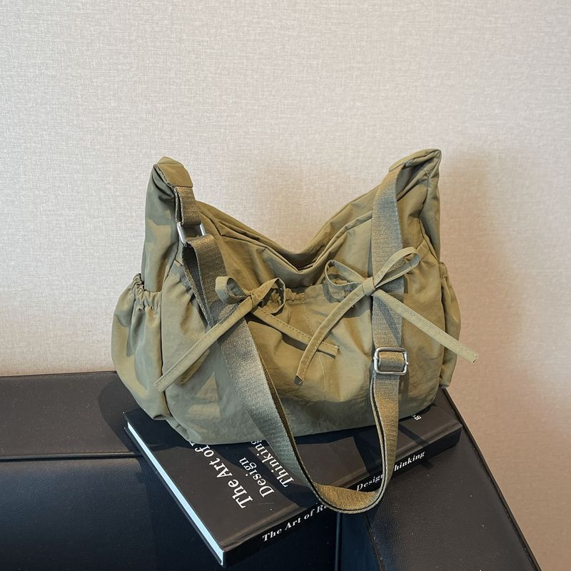 Drawstring Crossbody Bag Large Capacity Bag Style Pleated Versatile Casual Shoulder Tote For Commuting - Image 1