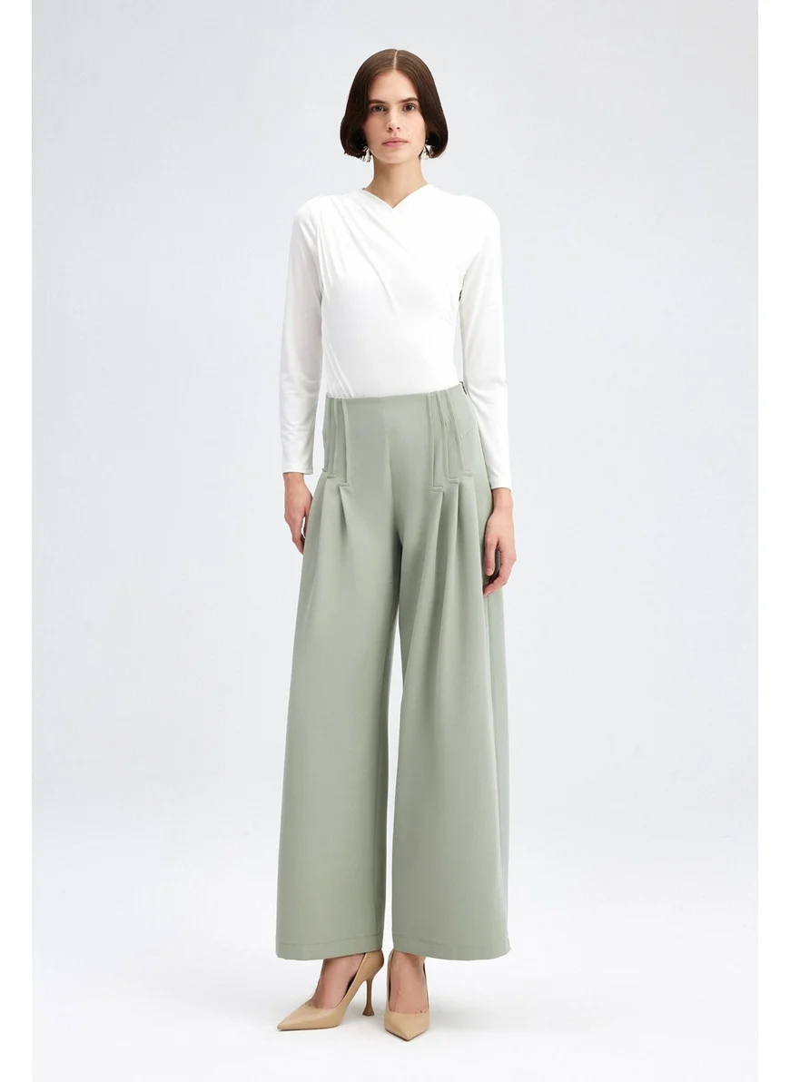 Touche Waist Detailed Crepe Trousers