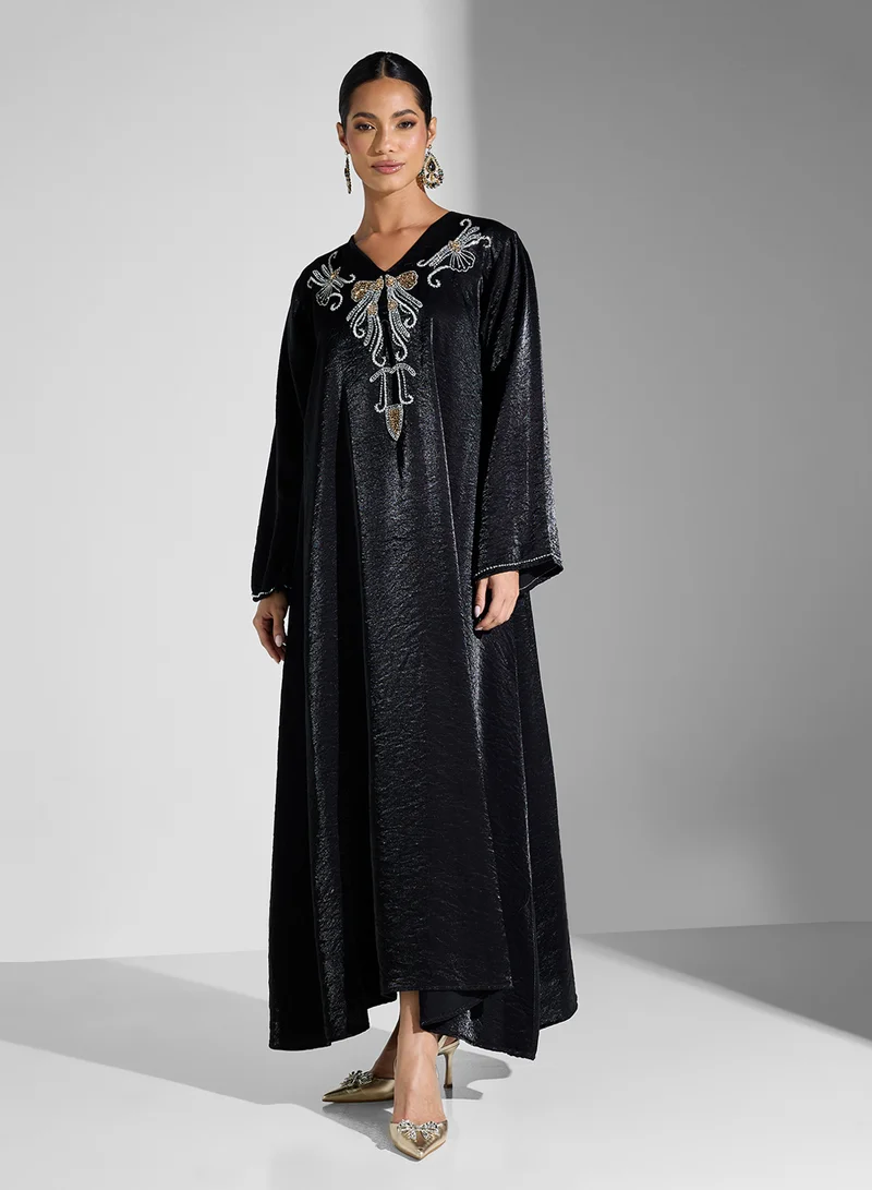 hayas closet Flared Sleeve V-Neck Embroidered Abaya