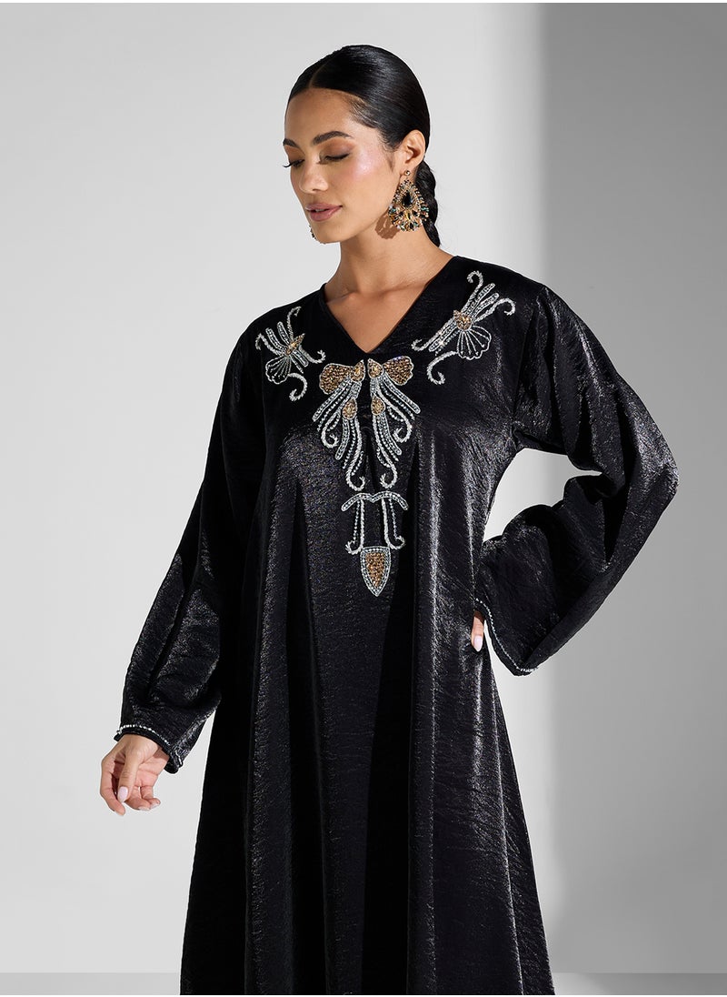 hayas closet Flared Sleeve V-Neck Embroidered Abaya  - Image 3