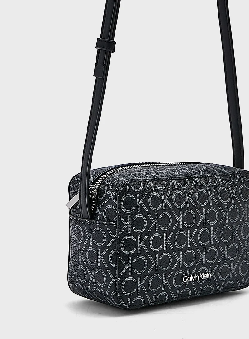 CALVIN KLEIN Must Camera Bag