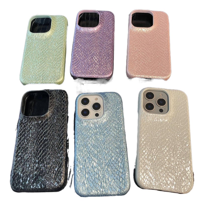 غطاء واقي بملمس جلد لـ iPhone 16 / 16 Plus / 16 Pro / 16 Pro Max مع نقش أفعواني كريستالي ومقاومة السقوط مع مقاوم للصدمات مع تصميم نصف مغلف باللون وردي للعائلة أثناء التنقل - Image 2