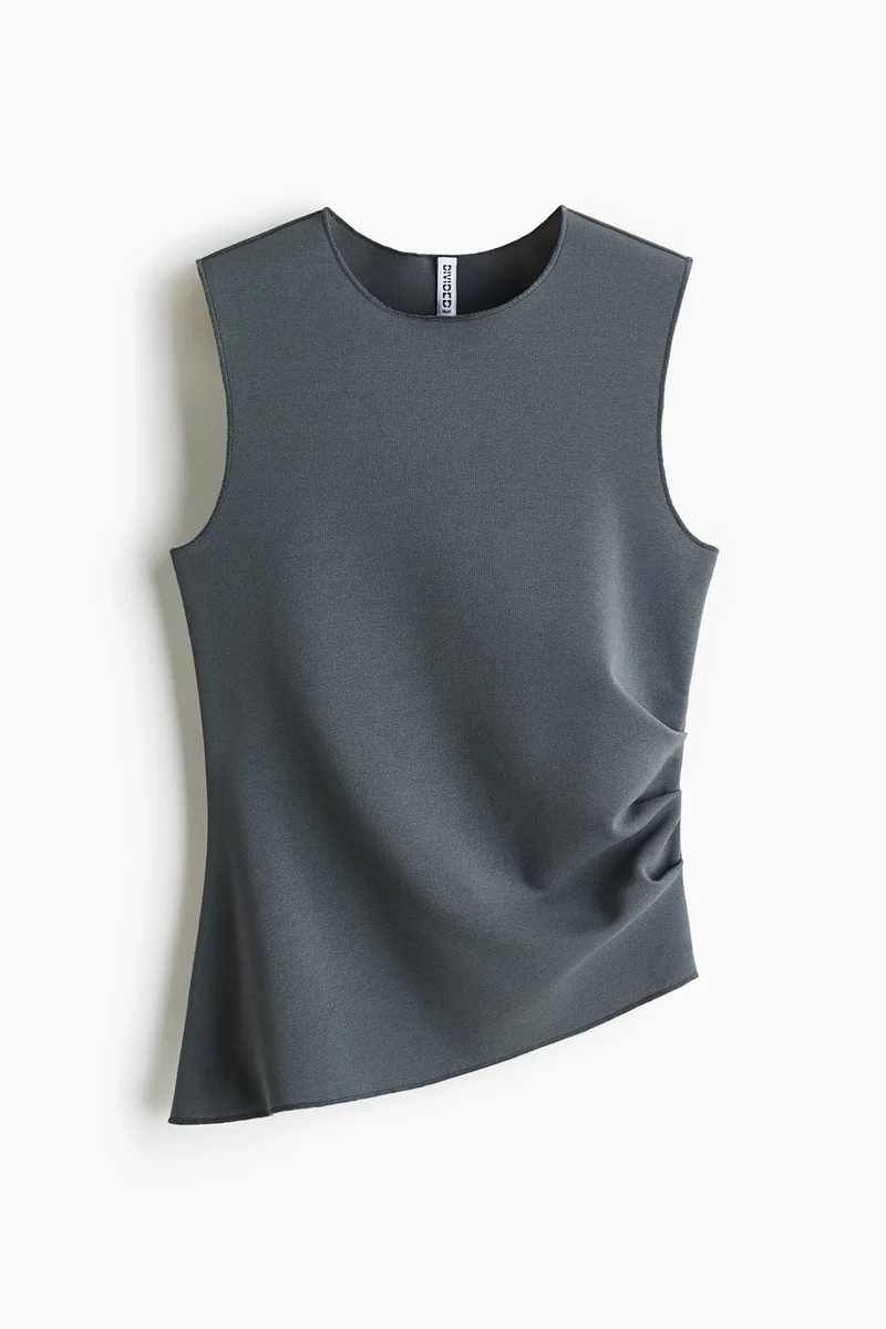 اتش اند ام بلوزة بتصميم غير متماثل