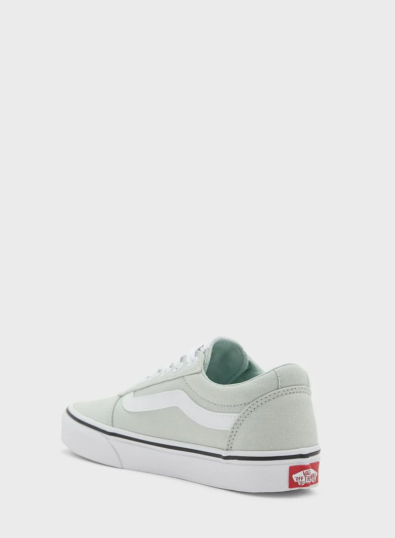 VANS Essential Asher Sneakers