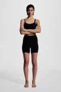 H&M 001-09-090-Black Dark