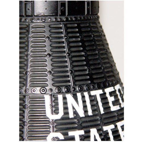 Platz MRC Academy #0062001 Mercury Capsule Plastic Model Kit, 1/12 Scale, 0.5 Liters, Black - Image 3