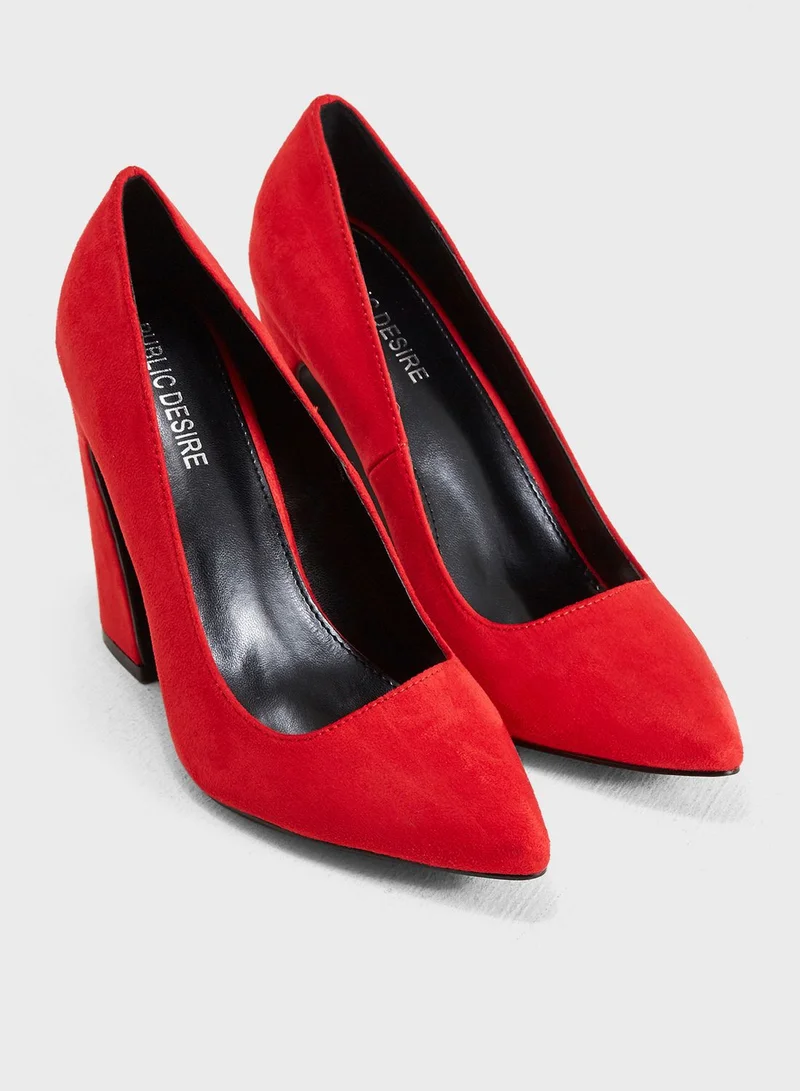 PUBLIC DESIRE Jagger Curved Heel Court Shoe
