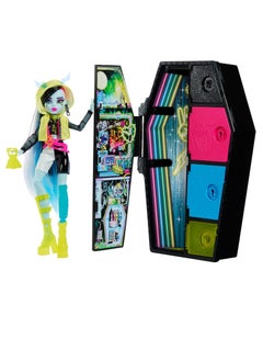 MONSTER HIGH Doll Frankie Stein, Skulltimate Secrets: Neon Frights  - Image 1