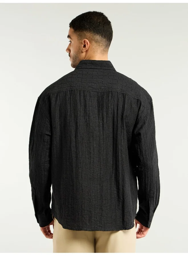 بيونغ قميص جاكار أسود بنقوش بارزة