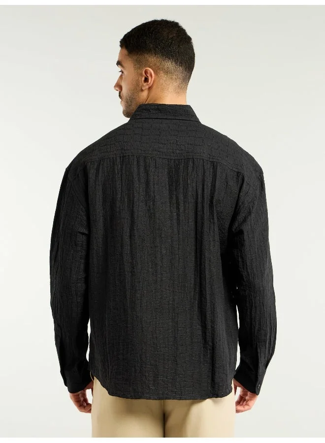 بيونغ قميص جاكار أسود بنقوش بارزة