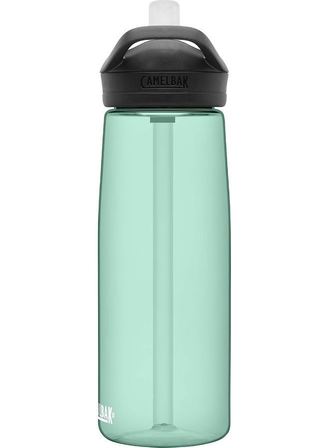 كاميلباك زجاجة مياه كاملباك إيدي+ سعة 25 أونصة – بلاستيك ترايتان رينيو مستدام – تصميم قلب واضغط واشرب بغطاء مانع للتسرب - Image 4