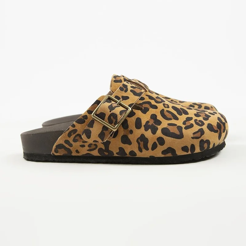 Manijero Manijero Zeta Leopard Women's Genuine Leather Clogs with Belt and Buckle, Tan