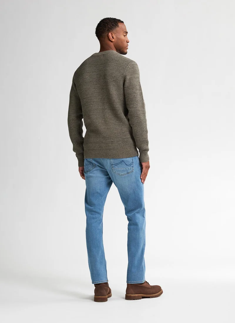 بترول اندستريز Men Knitwear Round Neck Basic