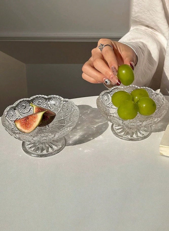MAIDI 6pcs Vintage High-End Embossed Floral Glass Fruit Plate, Creative Small And Exquisite Home Use Dessert Pastry Snack Display Plate, Candy Dish, Cake Plate - Image 4
