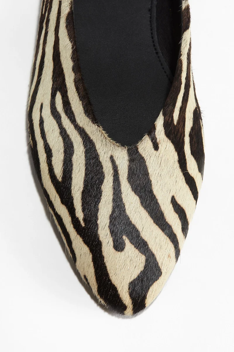 اتش اند ام حذاء باليه من الجلد