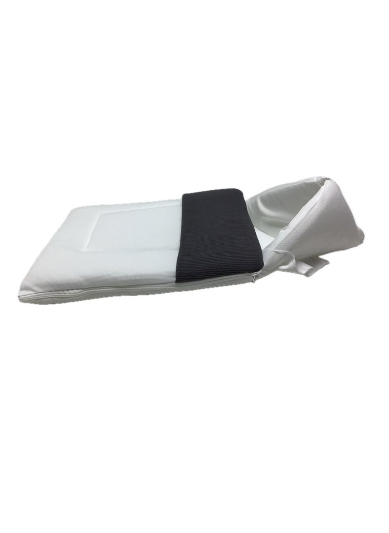 Sweet baby Baby sleeping Bag comforter designed for sleeping.  - Image 1
