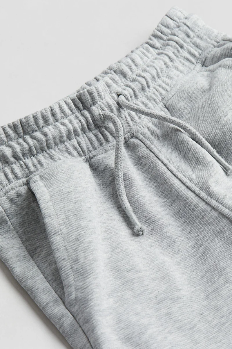 H&M Sweatshirt Shorts