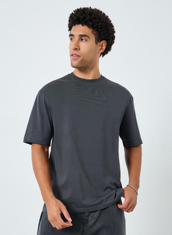 Styli Men Grey Oversized T-Shirt with Galaxy Print Back - Image 1
