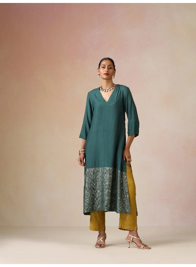 ترو برونز trueBrowns Dark Green Gold Foil Print Muslin Silk Kurta Set