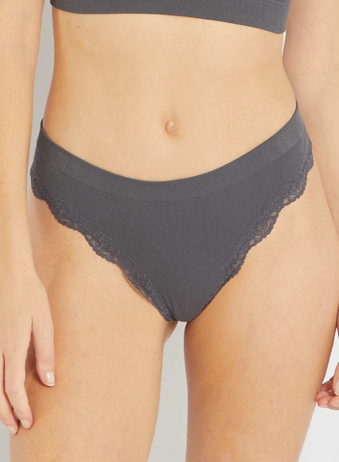 Kiabi Pack of 2 seamless tanga briefs  - Image 3