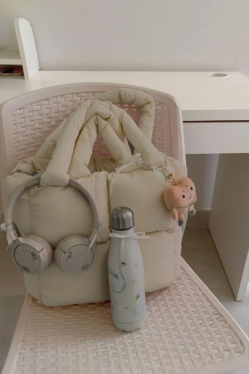 باهلس Beige Viral Puffy Bag Handbag and Shoulder Bag
