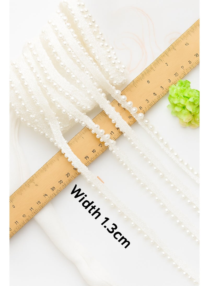 حافة دانتيل أنيقة من خرز اللؤلؤ - عرض 1.3 سم × طول 6 ياردات - شريط لؤلؤ صناعي أبيض لفساتين الزفاف، وحجابات الزفاف، والخياطة، والحرف اليدوية، ومشاريع "اصنعها بنفسك" - Image 3