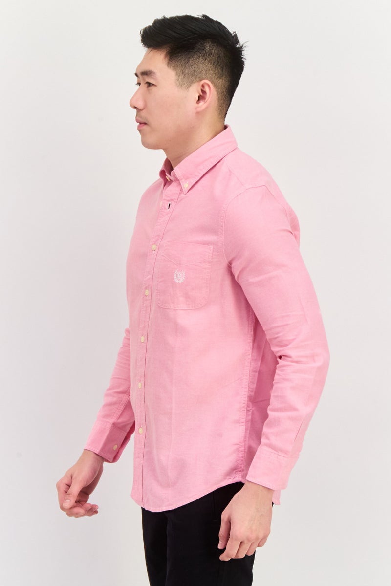 Chaps قميص رجالي بتصميم مخصص بأكمام طويلة وشعار مطرز، وردي - Image 2