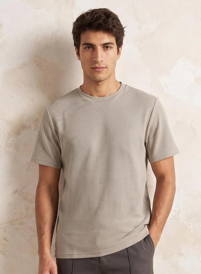 Love Pangolin Love Pangolin Waffle Textured T-shirt