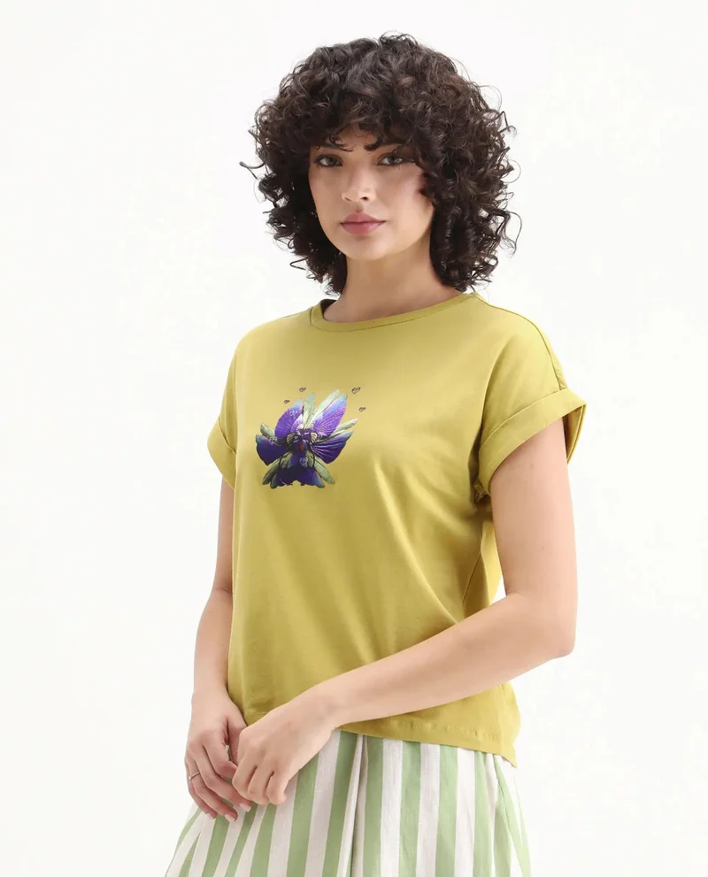 Rareism Women's Relaxed Fit Graphic T-Shirt