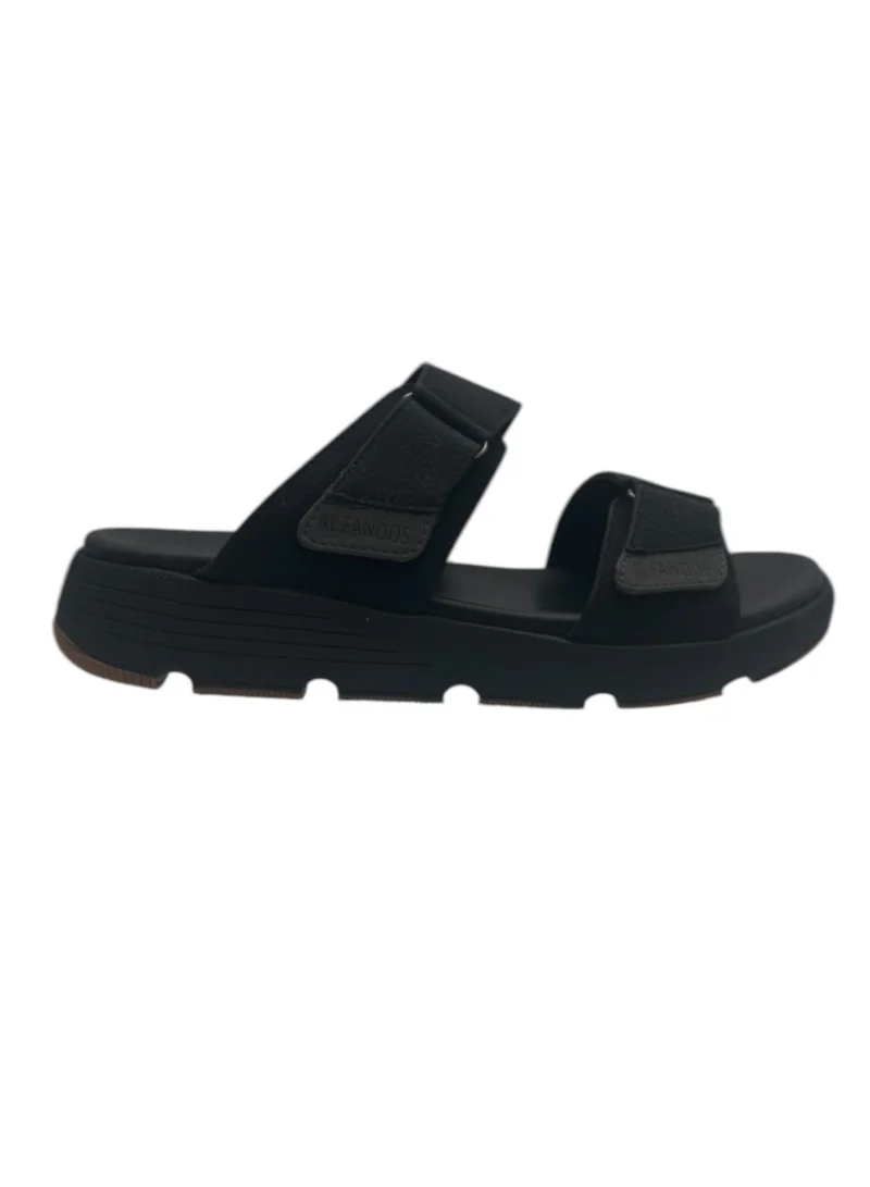 AL Fanoos Heritage Walk  arabic slippers