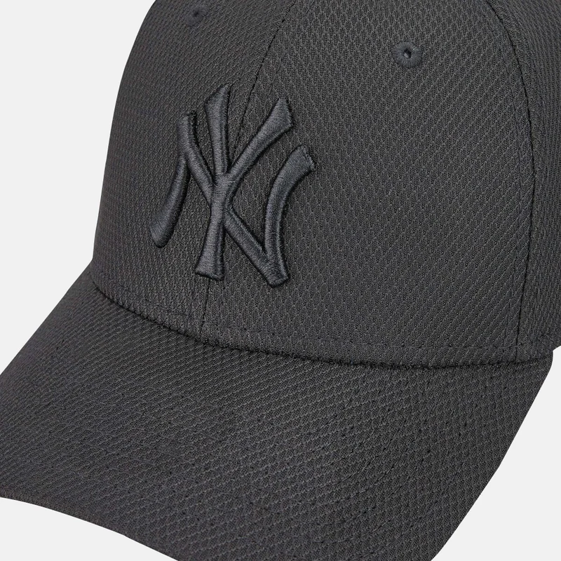NEW ERA Men's New York Yankees Diamond Era 39THIRTY Cap