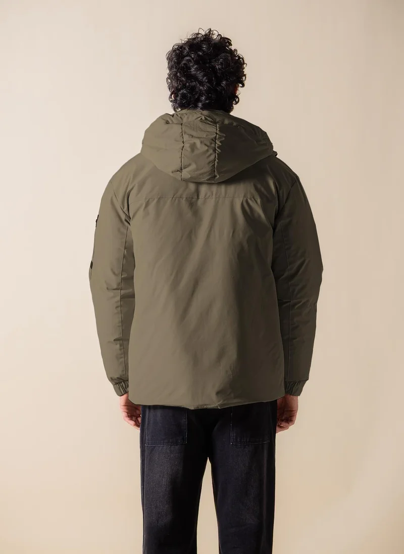 SHAPES DETAILED TECHNICAL PUFFER JACKET