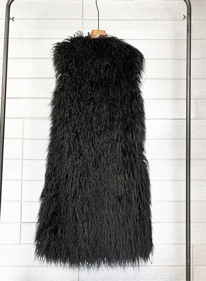 Loquat Extended Faux Fur Warm Vest Black  - Image 2