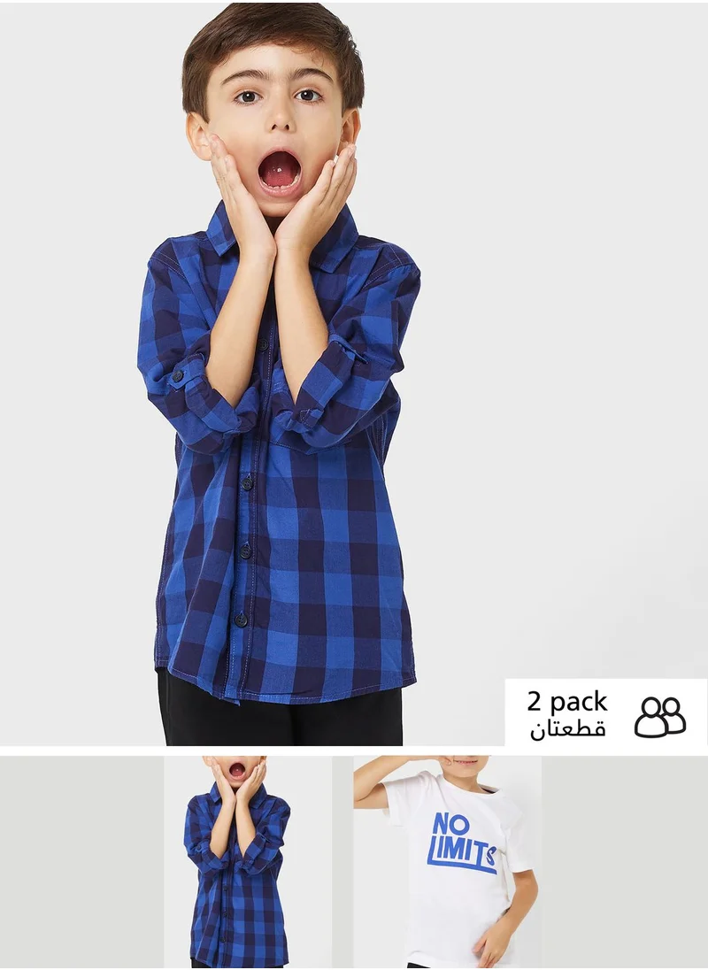 مذركير طقم مكوّن من قميص بتصميم مربّعات و تي-شيرت