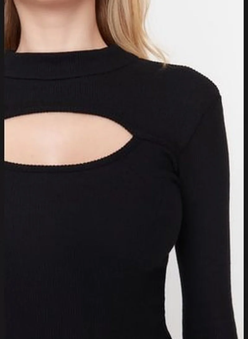 trendyol Black Cut Out/Window Detail Fitted Mini, Stand-Up Collar Ribbon, Flexible Knit Dress TWOAW21EL2497