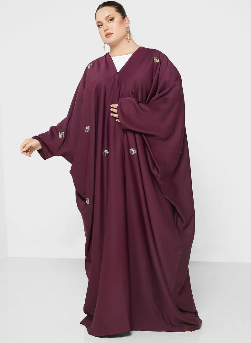 Hayas Closet Curve V-Neck Embellished Abaya