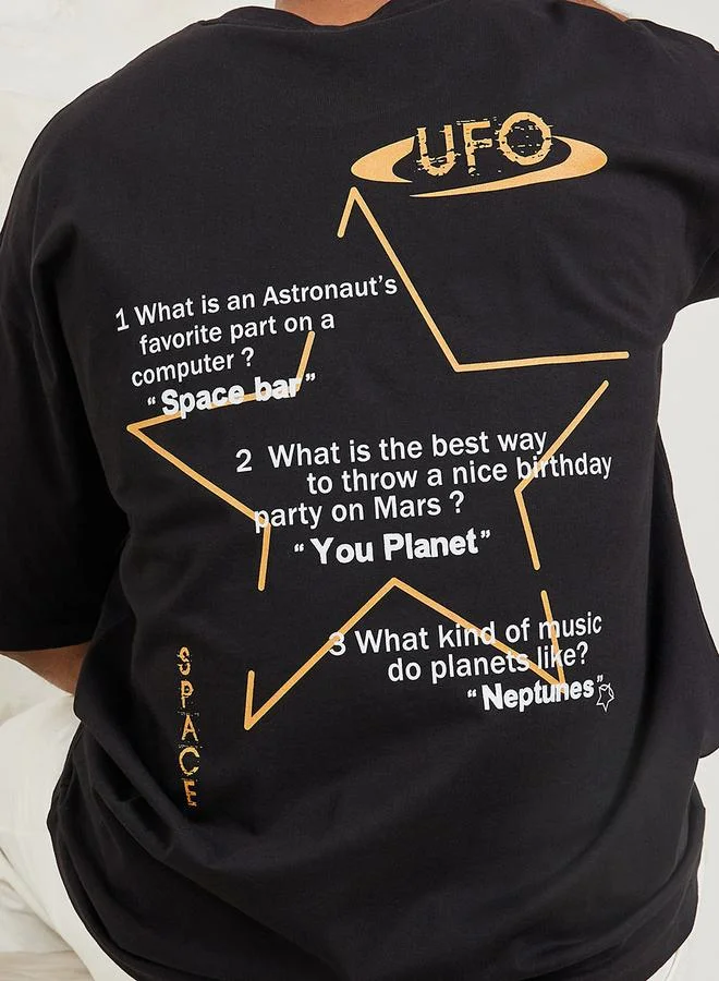 Styli Graphic Print Crew Neck Oversized T-Shirt