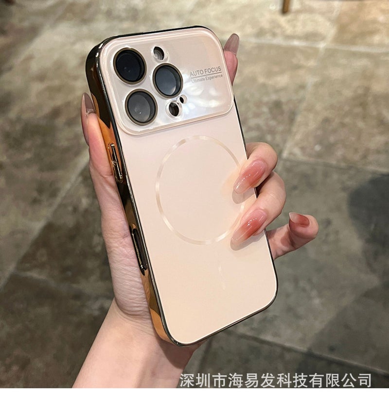 غطاء MagSafe بTPU + PC لـ iPhone 15 / 15 Plus / 15 Pro / 15 Pro Max باللون Gold مغناطيسي من مادة TPU مع مغناطيس قوي وملمس غير لامع مع مقاوم للصدمات مع حماية من السقوط خفيف الحمل - Image 1