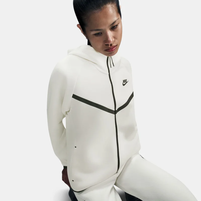 Nike Ivory Women's Sportswear Tech Fleece Windrunner Hoodie for Women | Best Price UAE