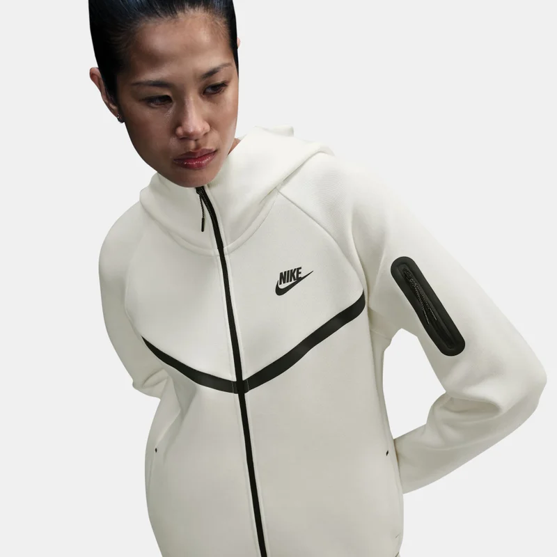 Nike Ivory Women's Sportswear Tech Fleece Windrunner Hoodie for Women | Best Price UAE
