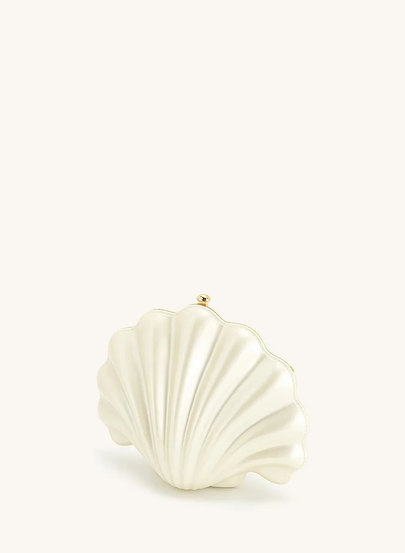 JW PEI Shell Clutch