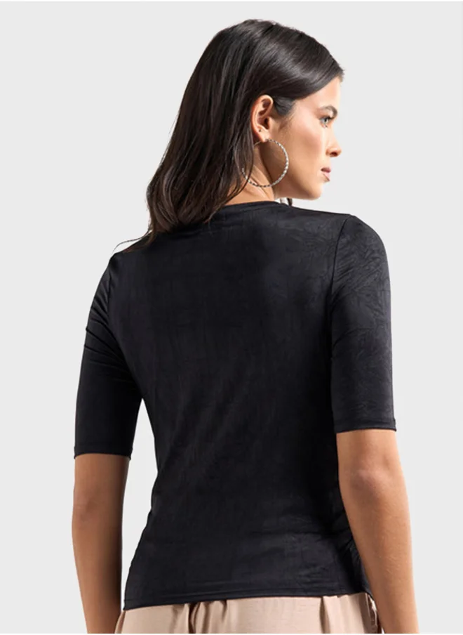 فاف Textured Crew Neck Top