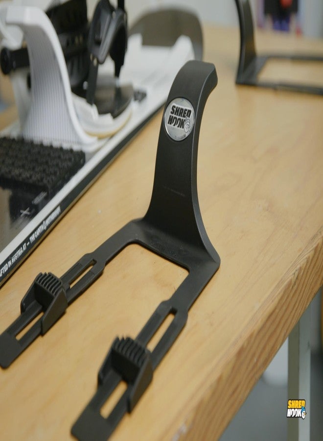 خطاف التزلج على الجليد SHREDHOOK مع وسادة تثبيت القدم - استمتع بالثبات عند عدم تثبيته في رباط التزلج الخلفي. يمنح هذا المتزلج تحكمًا إضافيًا أثناء النزول من المصاعد والتنقل على الجبل. - Image 5