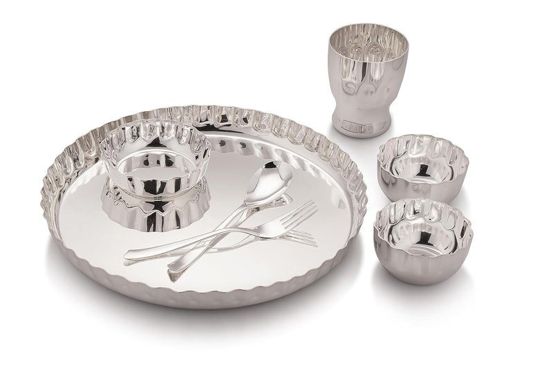 Silver Glow طقم صينية فضية من الفولاذ المقاوم للصدأ مجموعة من 6 قطع طقم عشاء فضي مطلي طقم أدوات مائدة فاخرة طقم عشاء ديوالي هدية زفاف عودة طقم عشاء فندقي من الفولاذ طقم عشاء فضي نقي أصلي - Image 1
