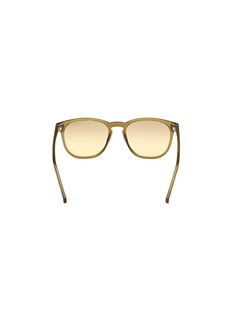 GUESS Men's UV Protection Round Shape Sunglasses - GU0006196F53 - Lens Size: 53 Mm - Shiny Dark Green - Image 4