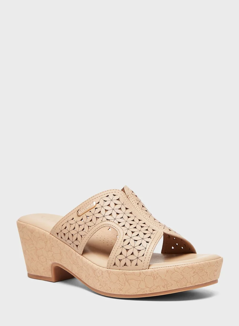 Le Confort Block Heel Sandals